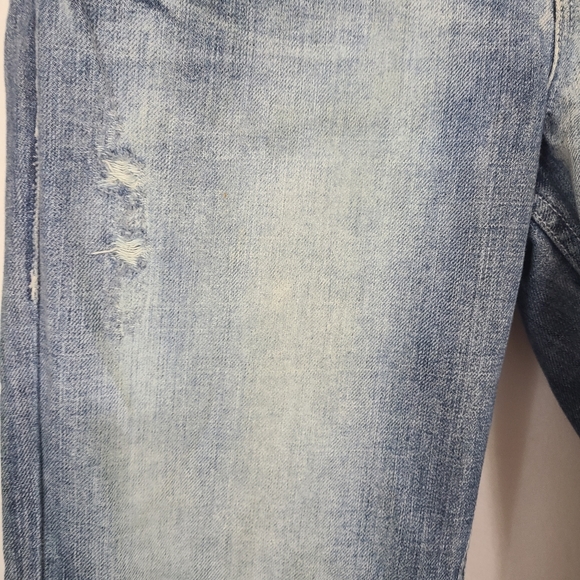 American Rag Woman's Distressed Junior's Denim Blue Jeans, Size: 11 Color: Blue - Picture 7 of 16